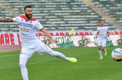 Bari, rebus in attacco. Antenucci leader aspettando il mercato