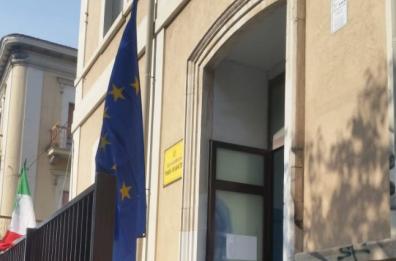 Foggia, rubò pistola a finanziere nel seggio elettorale: arrestato