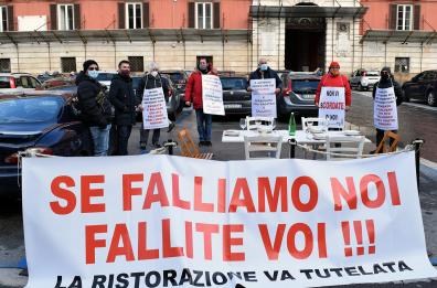 Covid in Puglia, la disperazione dei ristoratori: «Perdite dell'80%, situazione catastrofica»