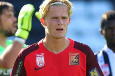 Calcio Lecce, il centrocampista danese Morten Hjulmand è giallorosso 