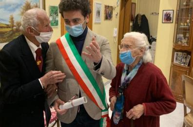 Palo del Colle, dopo 83 anni di matrimonio Marco e Pasqua si amano ancora