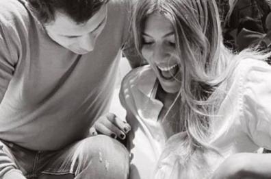 Cristina Chiabotto, ex Miss Italia incinta: annuncio su Instagram