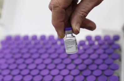 Vaccini Covid, Puglia fanalino di coda con meno fiale della media nazionale
 Dosi Moderna per i medici di base 