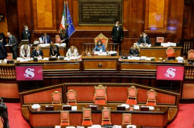 Si fa presto a bloccare i parlamentari pendolari