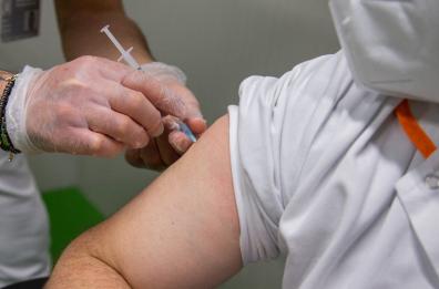 Vaccino Coronavirus, Puglia «frena» somministrazioni: 2700 in 48 ore