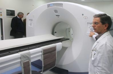 Bari, l'urlo di un malato di cancro: «Due mesi d'attesa per la Pet»