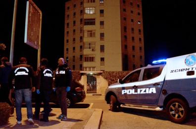 Bari, ergastolo per i due pregiudicati Maurizio Larizzi e Domenico Monti accusati dell'omicidio di Domenico Capriati