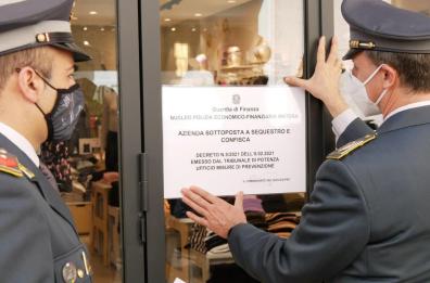 Altamura, sequestrati 10 mln beni a re dei rifiuti, Columella: 5 mln «mantenimento» a moglie separata da 17 anni