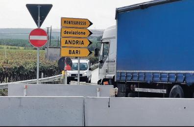 Andria, ex statale interrotta: Montegrosso isolata 
