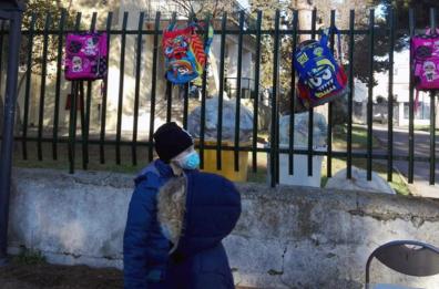 Scuola, sit in di protesta questa mattina  contro ordinanza Regione che impone Dad. E a Lecce Codocans fa ricorso al Tar 