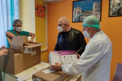 Lucera, donato al «Lastaria» un videolaringoscopio dal Club Unesco di Alberona 