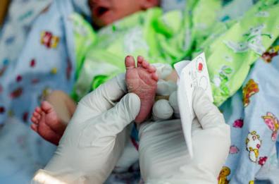 Arriva in Puglia il vaccino contro il virus sinciziale che colpisce i bimbi