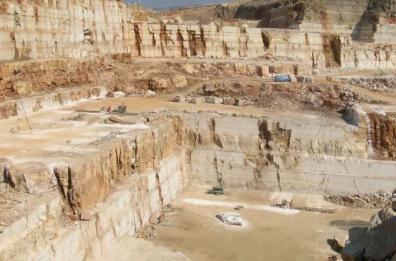 Basilicata, assegnati 2,3 mln per bonificare 17 cave inquinate da amianto