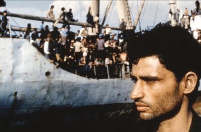 «Lamerica» 30 anni fa, eppure oggi non sarebbe meglio