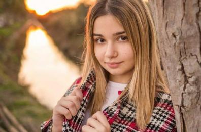 Giulia Scarano, da Manfredonia a Il Collegio, sognando un film con Zalone
