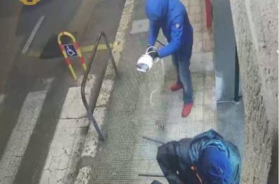 Assalti ai bancomat, preso a Pulsano uno della banda: indagini dalla Toscana grazie a celle, Telepass e gps