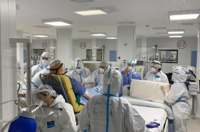 Bari, allarme anestesisti: per attivare ospedale in Fiera serve personale, anche dall'estero