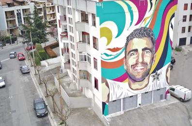 Altamura, l'arte colora le case popolari