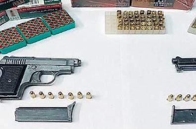 Lucera, aveva in casa pistola e oltre 300 cartucce: arrestato 56enne 