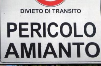 Bari, morì di mesotelioma pleurico respirando amianto: risarcimento a vedova di aviere «vittima del dovere»