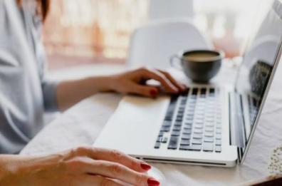 Covid, sindacati e associazioni di Puglia: «Imprese adottino lo smart working»