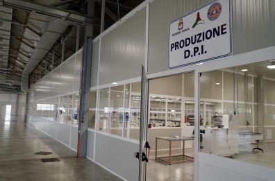 Puglia, stop all’appalto degli scaffali per la fabbrica delle mascherine 