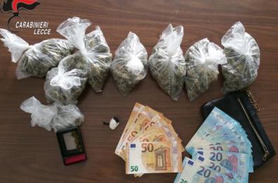 Campi Salentina, gestivano bazar dello spaccio: tre in manette 
