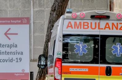 Coronavirus, picco di ricoveri in Puglia: occupato il 54% dei posti letto