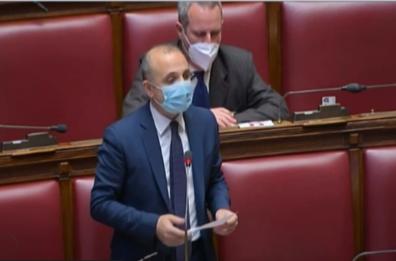 D'Attis: «Commissariate la sanità pugliese»