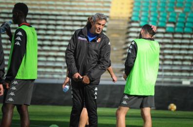 Bari calcio, mister Auteri: «Non molliamo la lotta promozione». De Laurentiis: «È ancora possibile» 