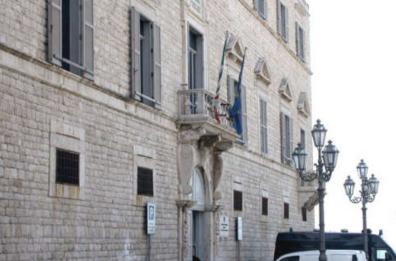 D'Introno deve rimanere in carcere: «Ha denunciato i giudici, è complice»