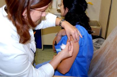 Influenza, già 151mila i pugliesi che si sono vaccinati