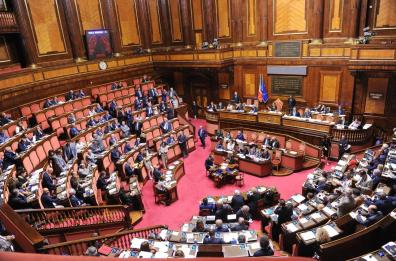 Aiuti alle  società editrici, l'odg dei senatori forzisti  