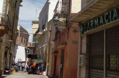 Nardò, il centro storico diventa il set di «Cops 2»: ieri le riprese anche a Neviano