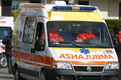 Agguato a Cagnano Varano, ferito un 50enne a colpi di pistola Agguato a Cagnano Varano, ferito un 50enne a colpi di pistola