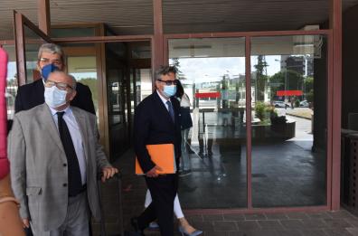 Foggia, l'ex sindaco Landella e la moglie respingono le accuse