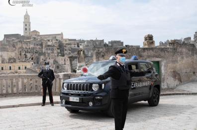 Matera, operai al lavoro senza protezioni: scatta la multa