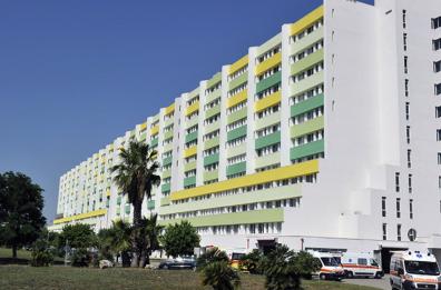 Brindisi, rischiano la vita per una fetta di tonno
