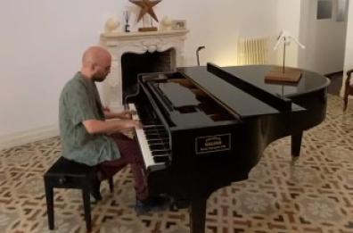 «Ninella mia», l'omaggio di Giuliano Sangiorgi al genio di Daniele Durante