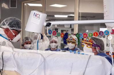Compleanno in Rianimazione, piccola festa al Policlinico di Bari