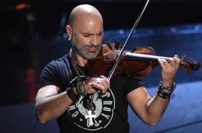 Bari, il violinista salentino Alessandro Quarta ospite della stagione «Fascinosa»
