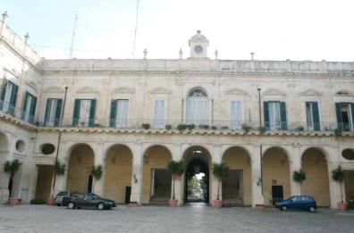 Lecce, scuole sicure: il prefetto sottoscrive patti con tre Comuni della provincia