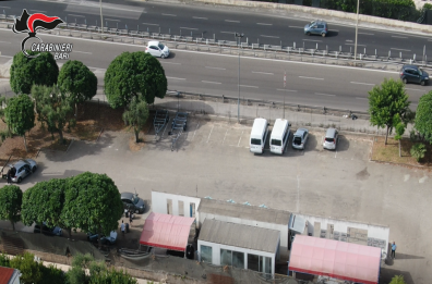Caporalato: paghe da 3 a 5 euro in autolavaggi del Barese