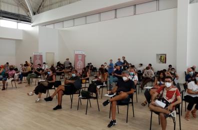 Vaccini in Puglia: 50mila dosi in più, ma si rinvia solo per gli under 30. Inoculati 3,7 mln di sieri