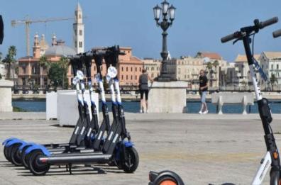 Monopattini che passione! Ma occhio a come utilizzarli
