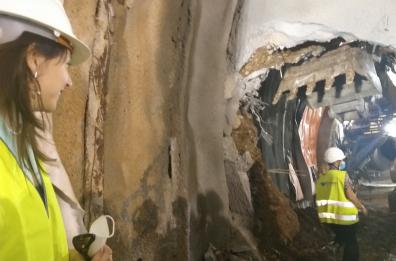 Viabilità: variante Brienza, abbattuto diaframma in galleria