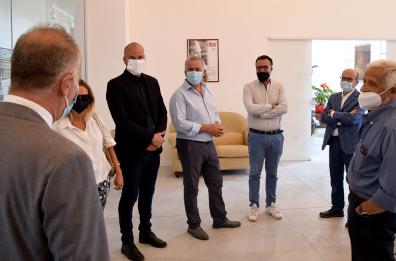 Forza Italia: «Emiliano, ci vuole dialogo»
