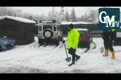 Potenza, freddo e neve non fermano  vaccinazioni a over 80