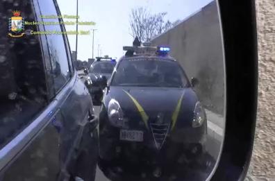 Pop.Bari: sequestro 16mln a ex dirigenti