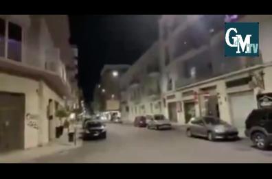 Lecce deserta «riempie» il silenzio con l'inno di Mameli